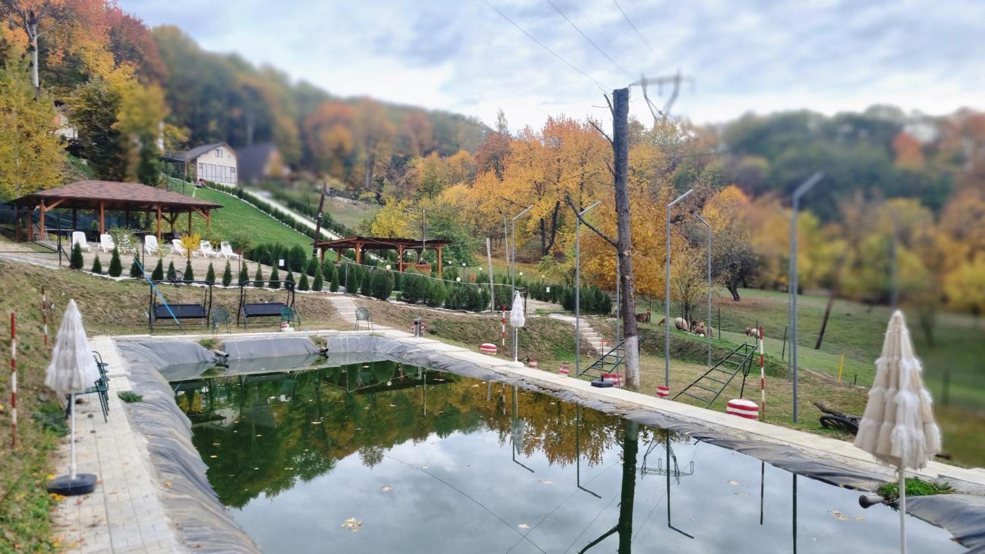 Apartmán La Maria Si Ioana Curtea de Argeş Exteriér fotografie